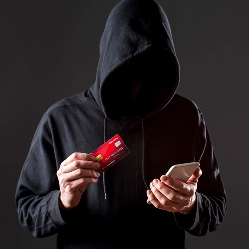 How to Spot a Scam When Shopping Online and Stay Safe